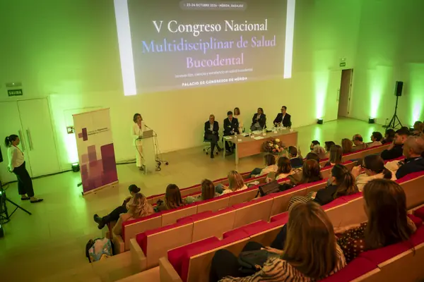 V Congreso Salud Bucodental, Mérida — foto 63